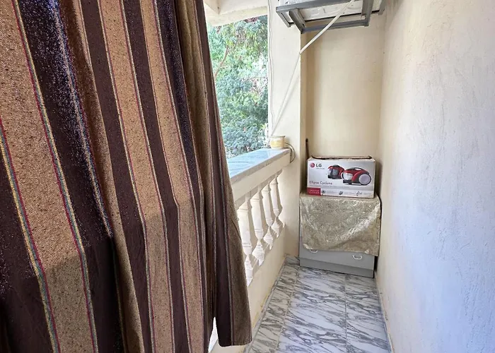 Angie House Embassy Area With Wi Fi Apartman